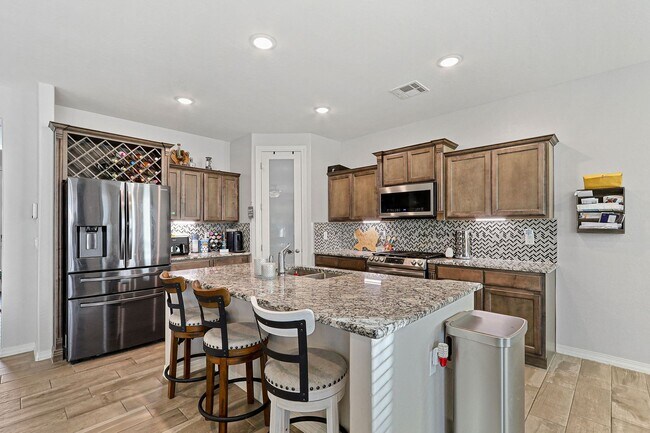 Building Photo - Coming Soon!