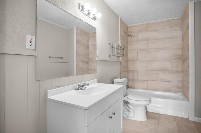 Building Photo - 4309 42nd St