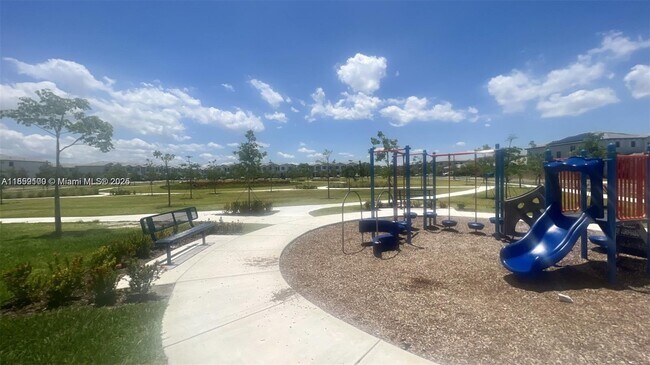 Building Photo - 28704 SW 134th Ct