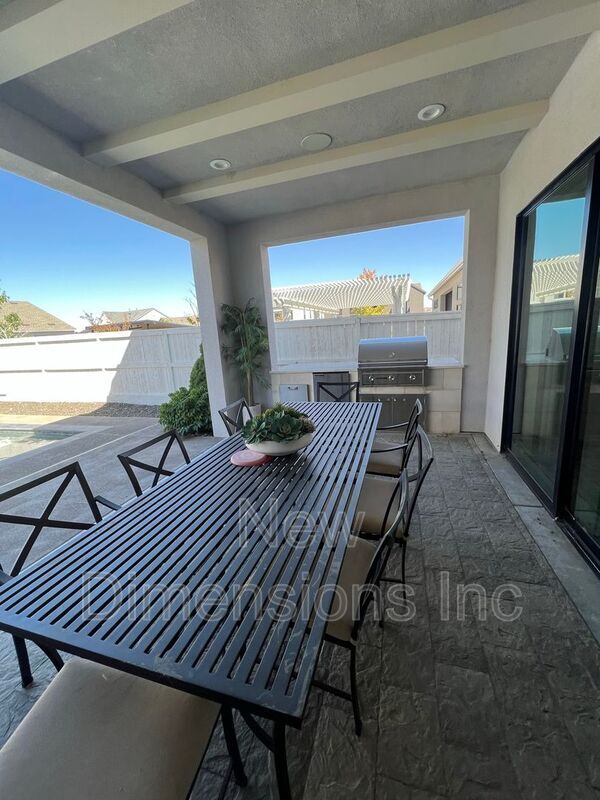 Building Photo - 307 Marewood Ct