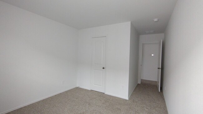 Building Photo - 24315 Saddlestone Green Dr