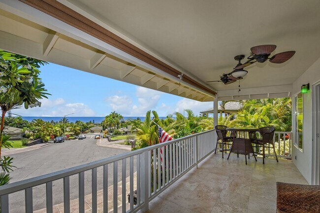 Building Photo - Pet Friendly, Fully Furnished Home in Keau...