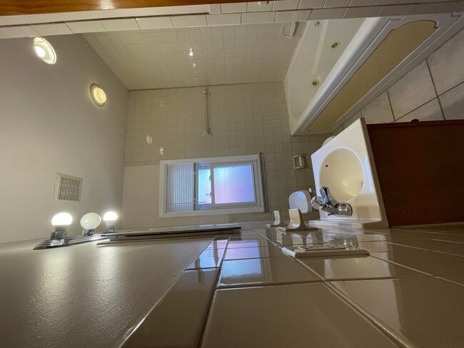 Building Photo - 15832 Appoline St