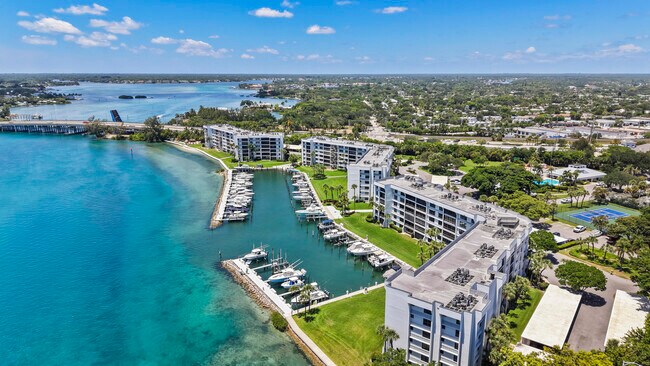 Building Photo - 1748 Jupiter Cove Dr