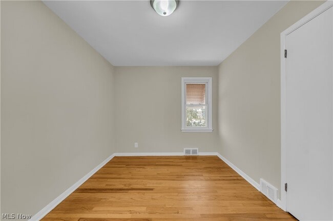 Building Photo - 23760 Puritan Ave