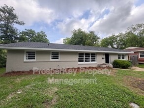 Building Photo - 1437 Beaumont Dr