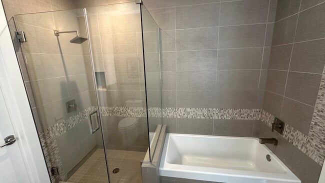 Building Photo - 4200 W 17th Ave