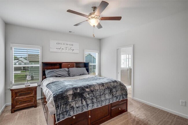 Building Photo - 317 Lucyanna Ln