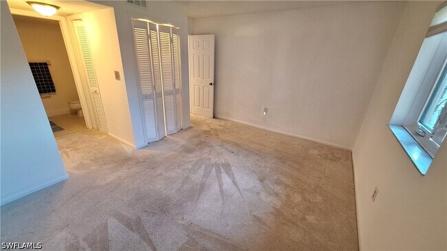 Building Photo - 406 Meadowlark Ln