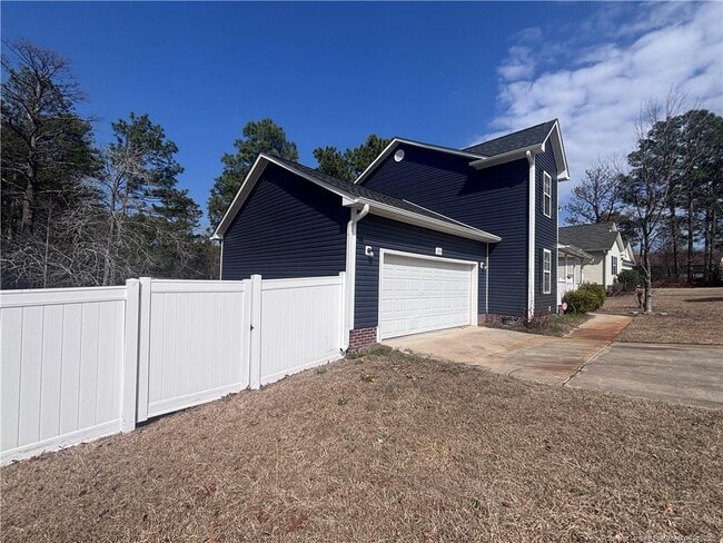 Building Photo - 6308 Firefly St