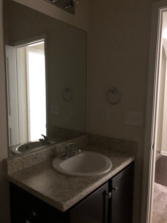 Building Photo - Coming Soon For Rent in Moody!