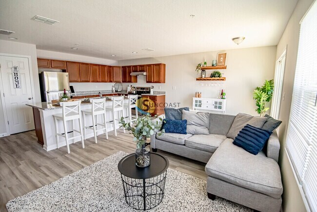 Building Photo - 9237 Western Way