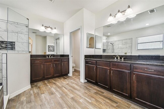 Building Photo - 10627 Mistflower Ln