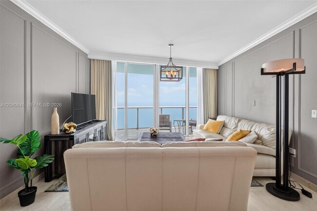Building Photo - 17001 Collins Ave