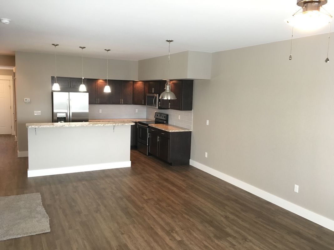 Building Photo - 926 Rosa Way