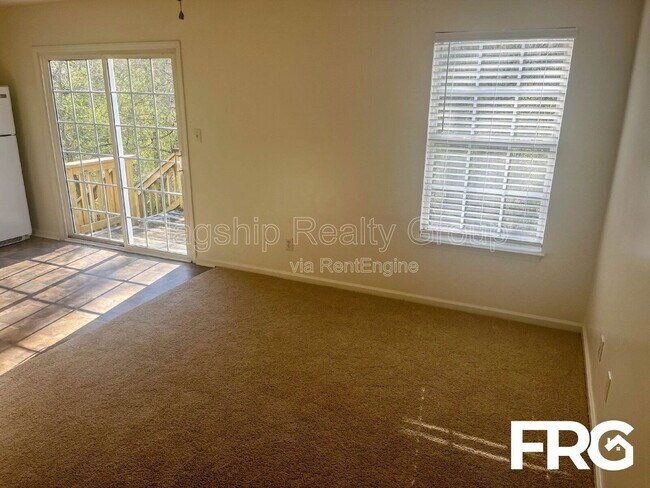 Building Photo - 4270 Williamsbrook Ln