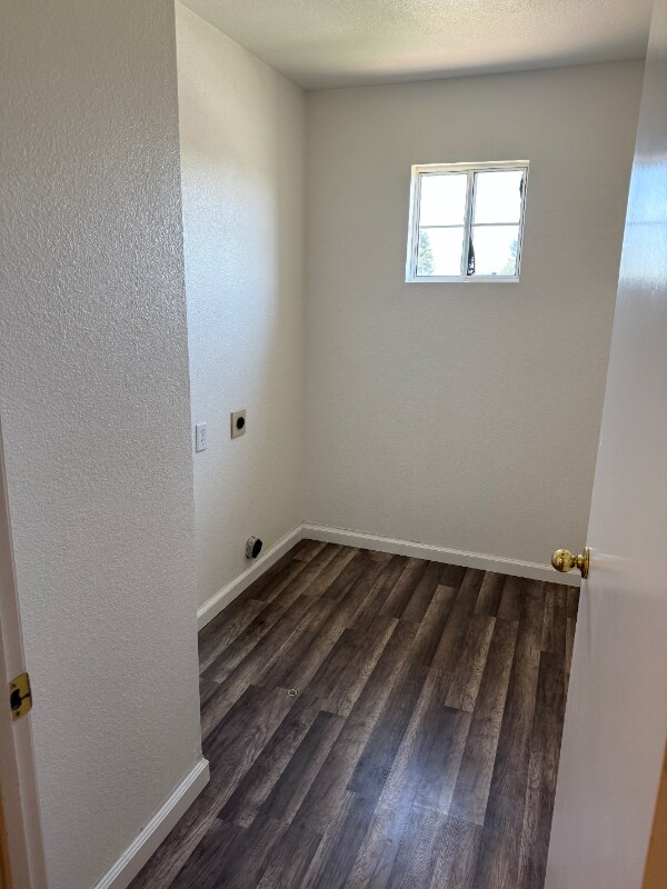 Building Photo - 2509 Vienna Ct
