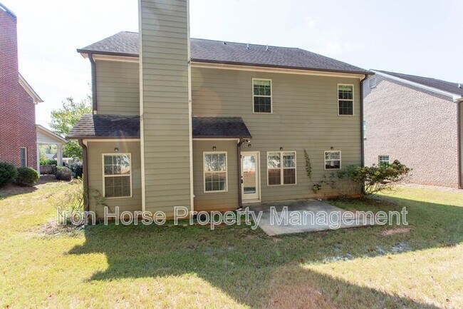 Building Photo - 232 Towns Walk Dr