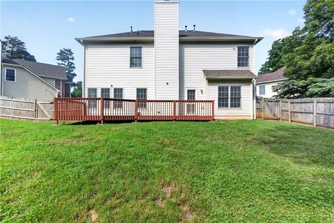 Building Photo - 2311 Ravinia Ct NE