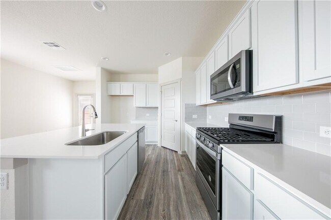 Building Photo - 101 Parryi Cove