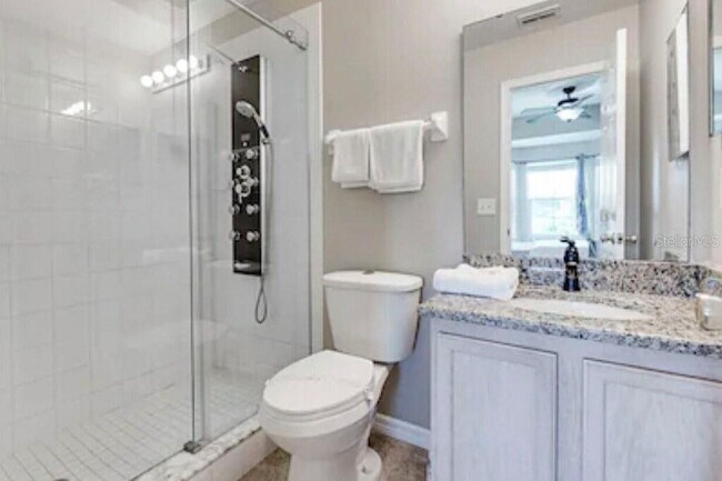 Building Photo - 768 Majesty Dr