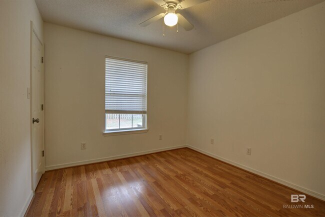 Building Photo - 139 Destrehan Rd