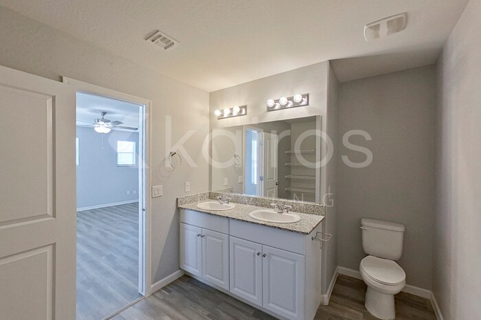 Building Photo - 179 W Impala Dr