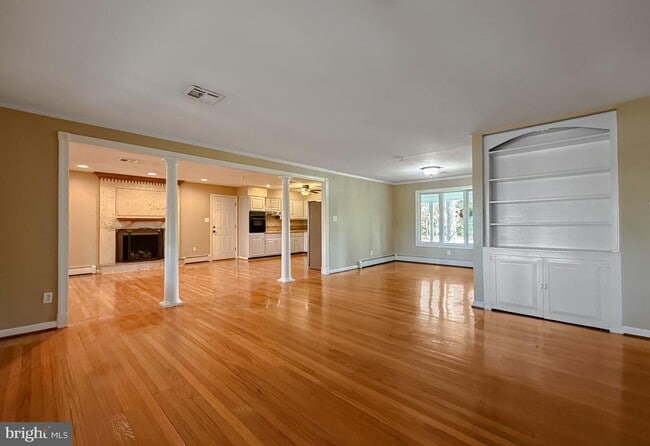 Building Photo - 19479 N Snow Hill Manor Rd