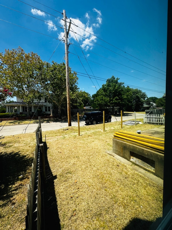 Building Photo - 615 NW Arlington Ave