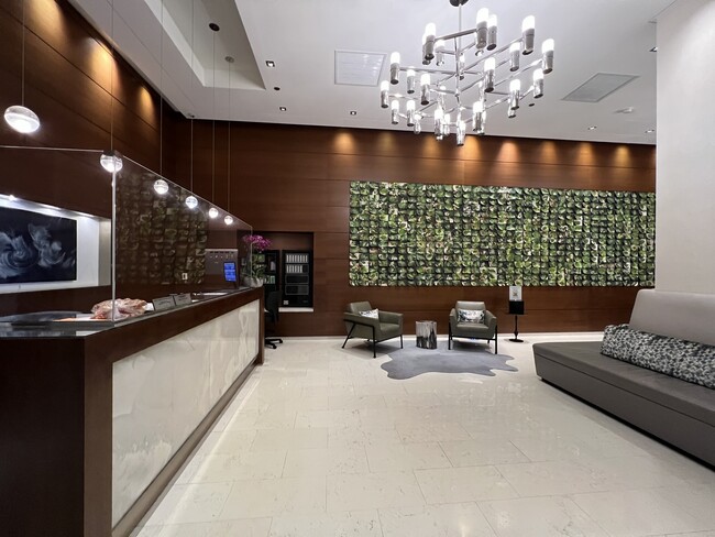 Building Photo - 1201 S Prairie Ave