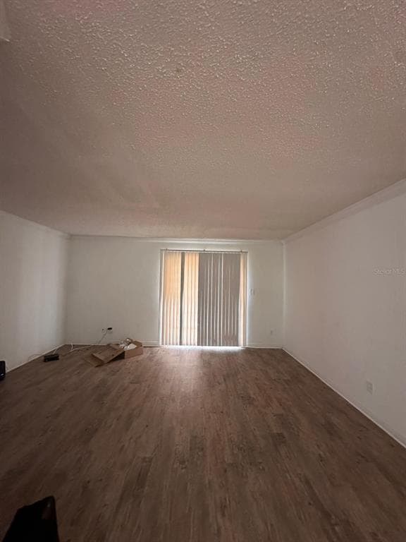 Building Photo - 820 Camargo Way