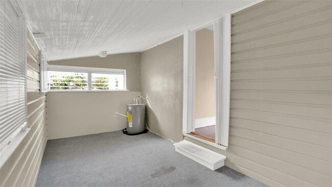 Building Photo - 341 Hillman Ave