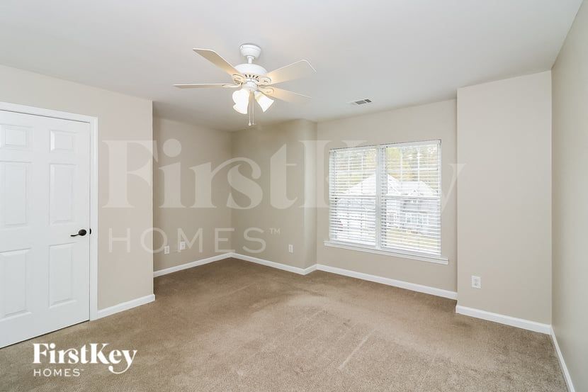 Building Photo - 1805 Lightwood Ln NW