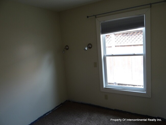 Building Photo - Coming Soon!! Remodeled Woodside Cottage w...