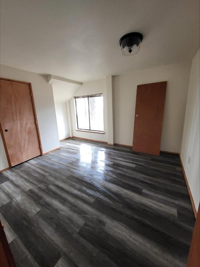 Building Photo - 10081 Jacobs Ln