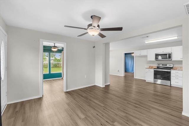 Building Photo - 657 E Commerce St