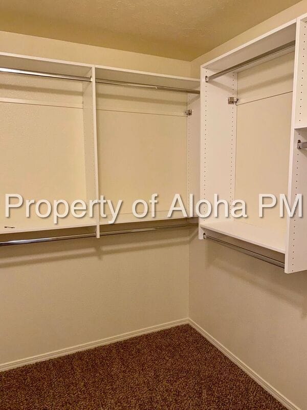 Building Photo - 1053 W Pine Ave