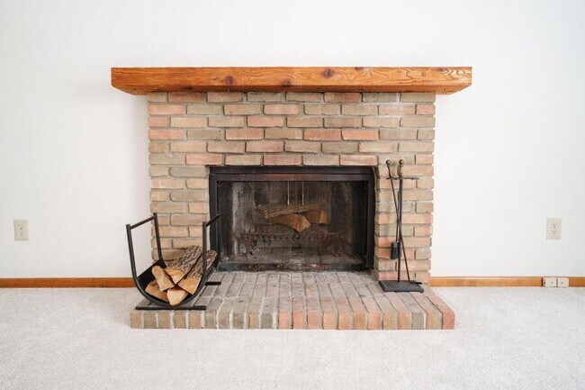 Building Photo - 6324 Tamworth Ct