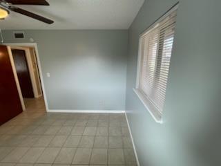 Building Photo - 7402 Southgate Ln