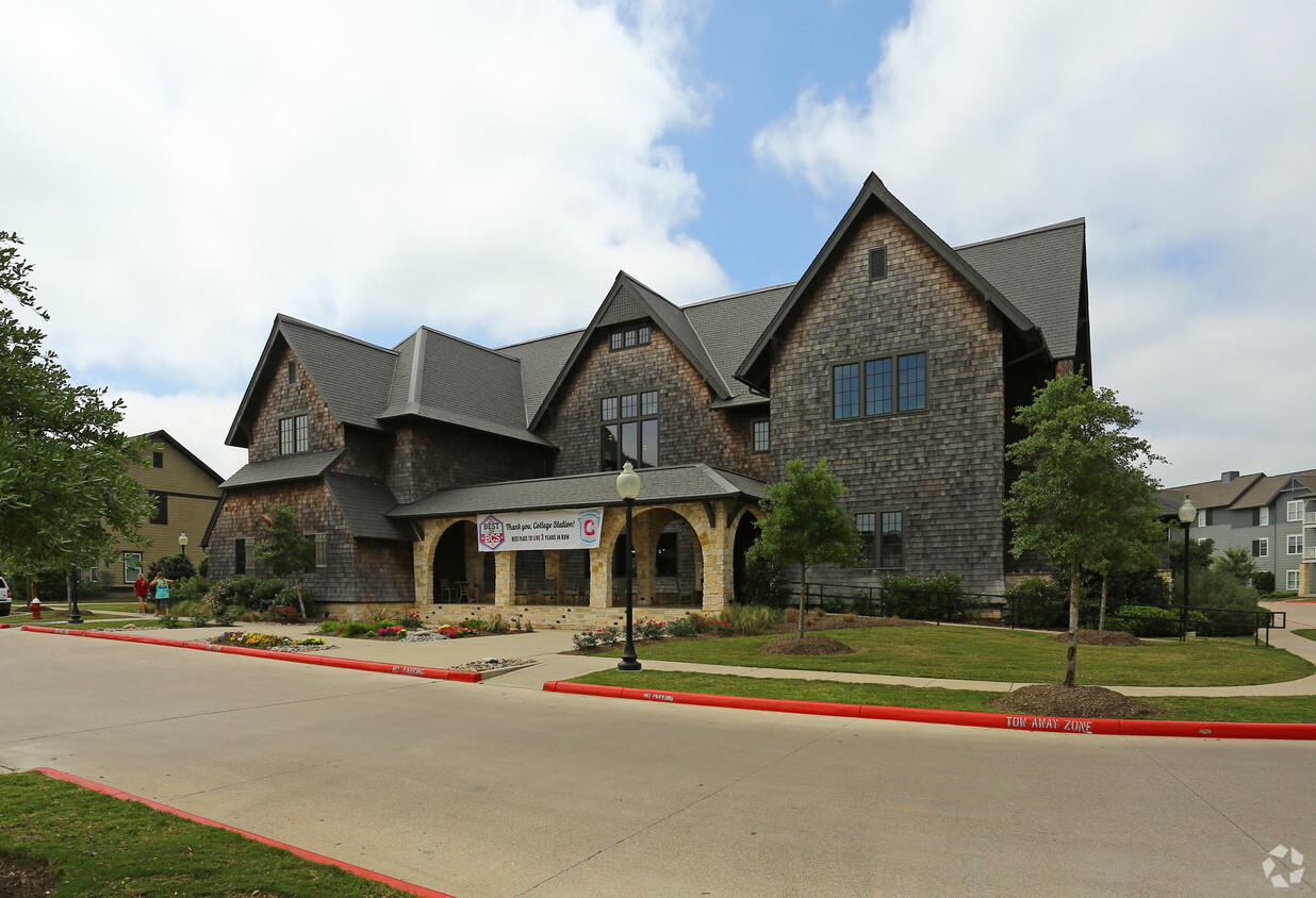 The Cottages Of College Station College Station Tx Apartment