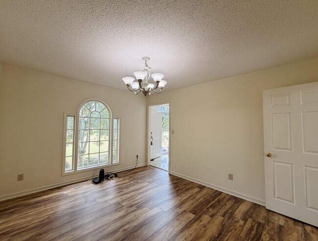 Building Photo - 118 Sunfish Dr
