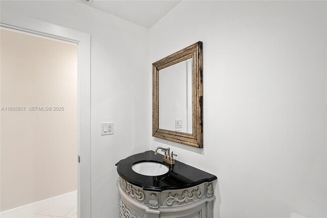 Building Photo - 13611 SW 77th St