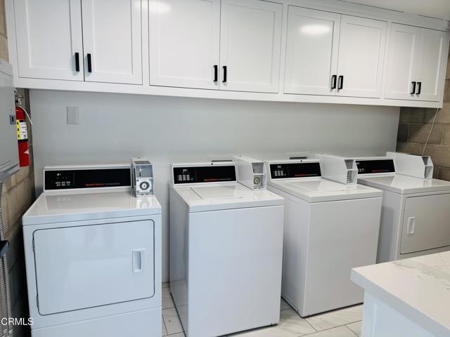 Building Photo - 188 Cedar Crest Ave