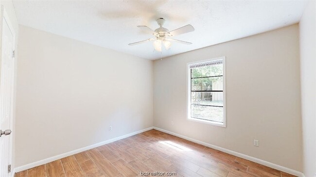 Building Photo - 1418 Magnolia Dr