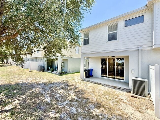 Building Photo - 4978 White Sanderling Ct