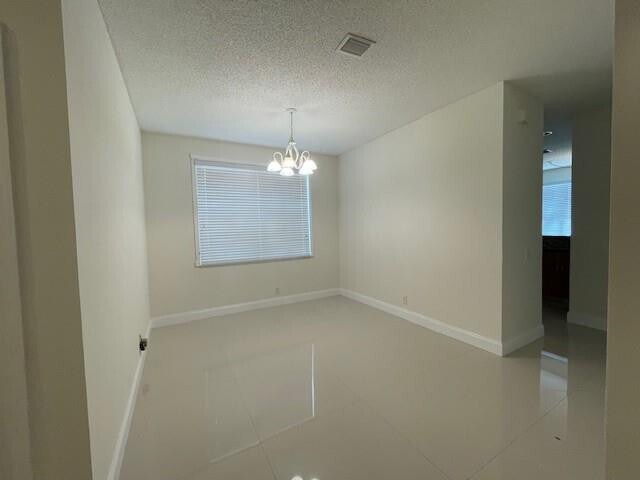 Building Photo - 1156 Chinaberry Dr