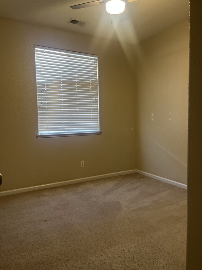 Building Photo - 3544 Kim Way