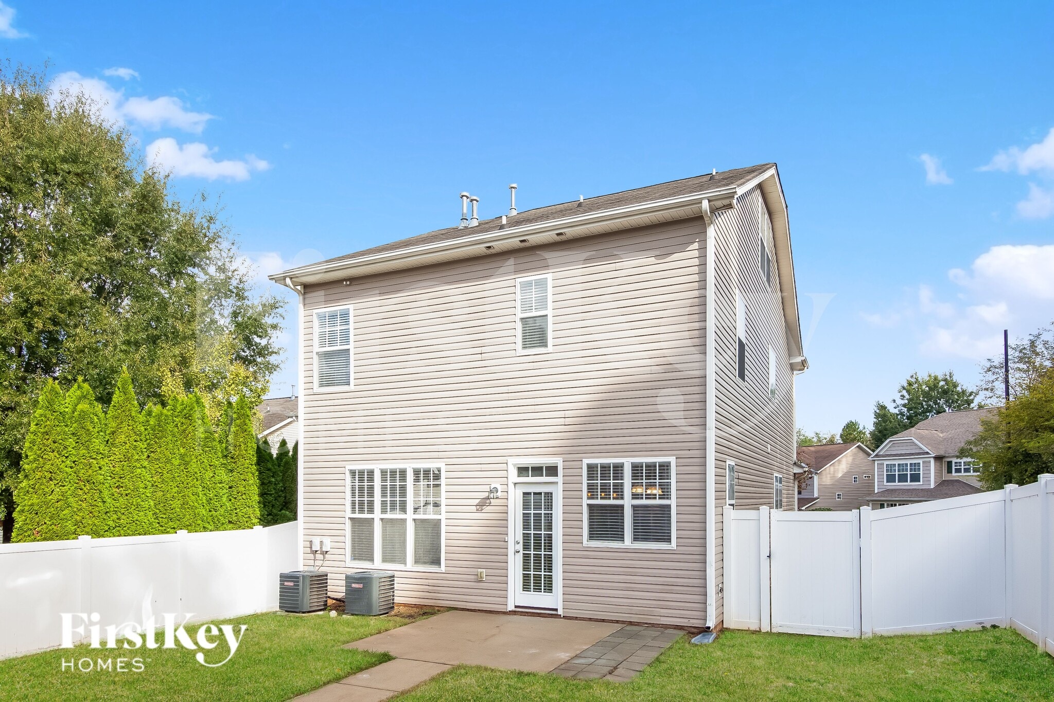 Building Photo - 7523 Coastal Way