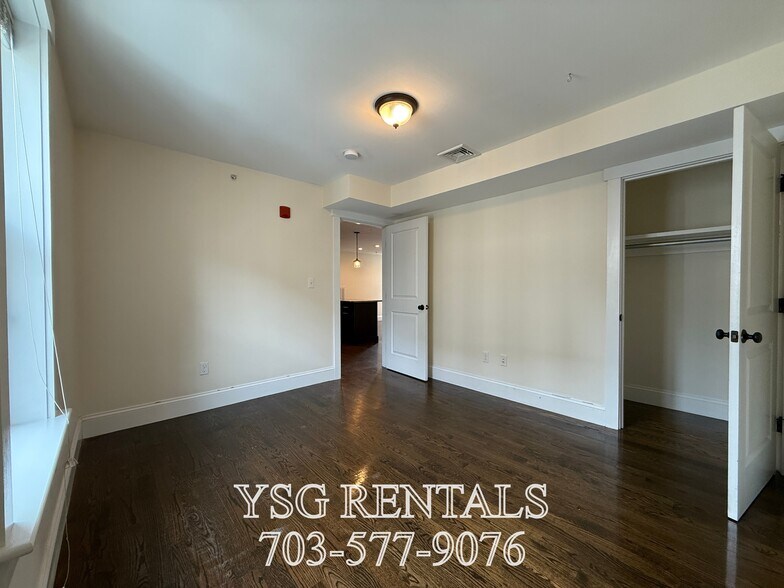 Building Photo - 2 Alleghany St