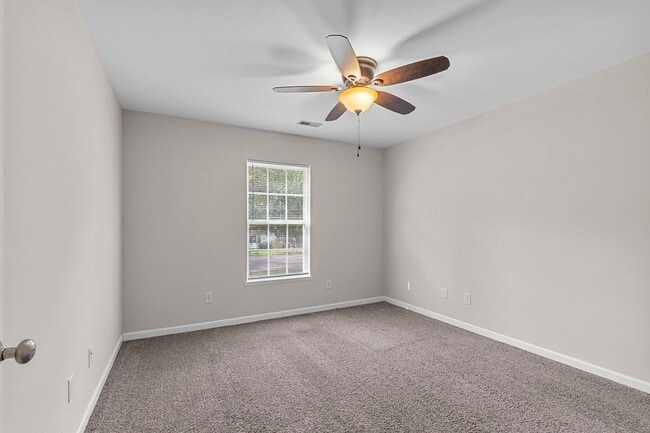 Building Photo - 2 Bedroom Home In Cape Girardeau